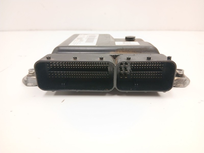 Recambio de centralita para opel astra j (p10) 1.7 cdti (68) referencia OEM IAM 55579443 MB2757001190 