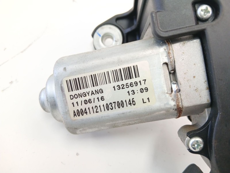 Recambio de motor limpia trasero para opel astra j (p10) 1.7 cdti (68) referencia OEM IAM 13256917  