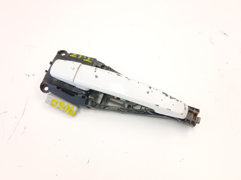Recambio de manilla trasera izquierda para opel astra j (p10) 1.7 cdti (68) referencia OEM IAM 14096201  
