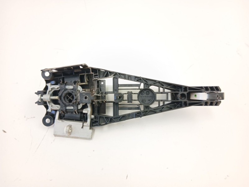 Recambio de manilla trasera derecha para opel astra j (p10) 1.7 cdti (68) referencia OEM IAM 14096401  