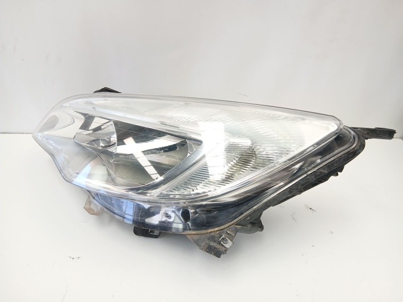 Recambio de faro izquierdo para opel astra j (p10) 1.7 cdti (68) referencia OEM IAM 13253646 1EG010011311 