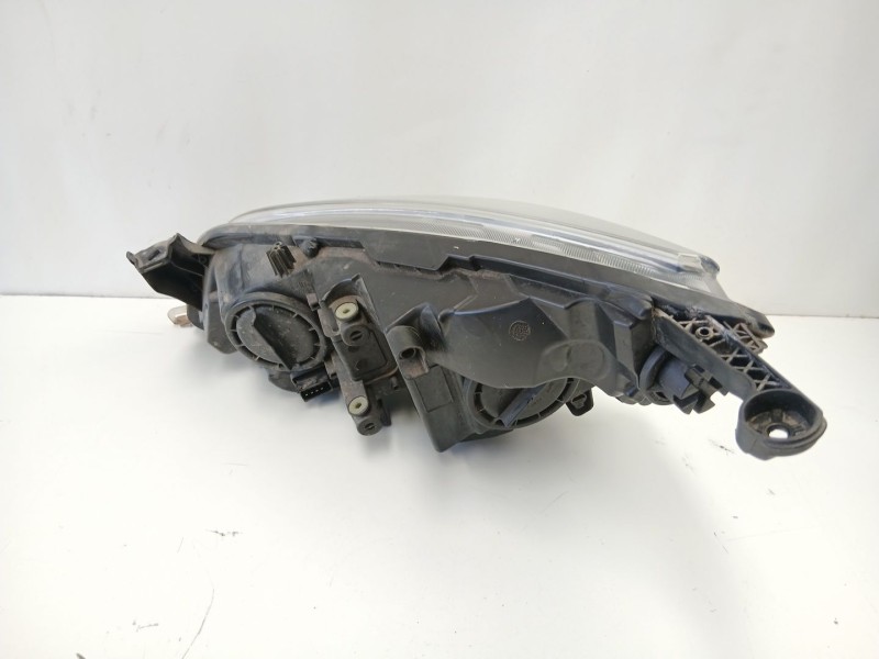 Recambio de faro derecho para opel astra j (p10) 1.7 cdti (68) referencia OEM IAM 13253647 1EG010011321 
