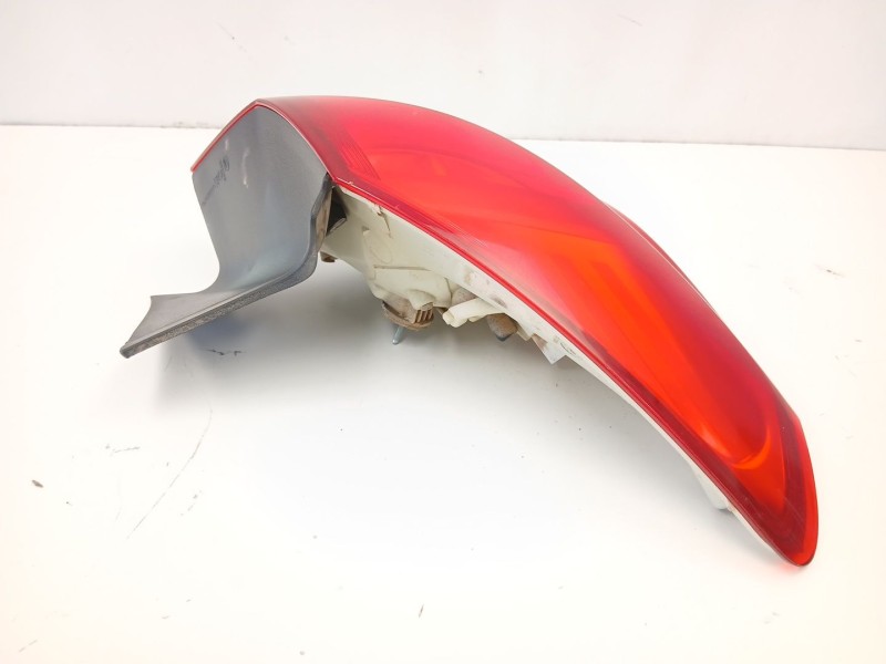 Recambio de piloto trasero izquierdo para opel astra j (p10) 1.7 cdti (68) referencia OEM IAM 13306453  