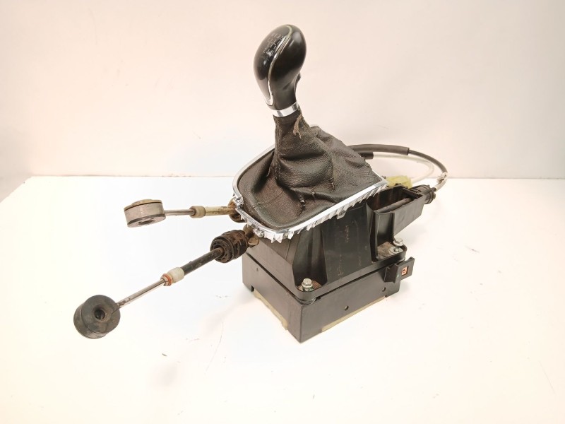 Recambio de palanca cambio manual para opel astra j (p10) 1.7 cdti (68) referencia OEM IAM 55563829  