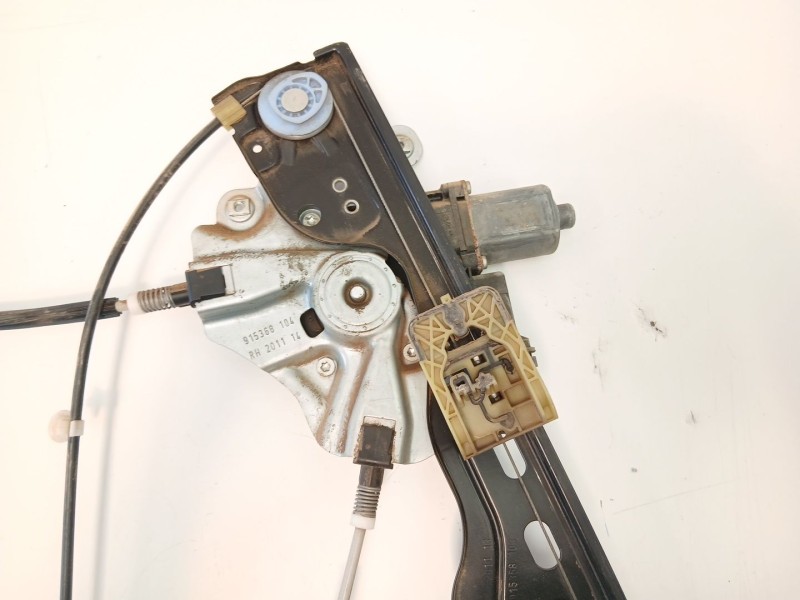 Recambio de elevalunas delantero derecho para opel astra j (p10) 1.7 cdti (68) referencia OEM IAM 915368104  