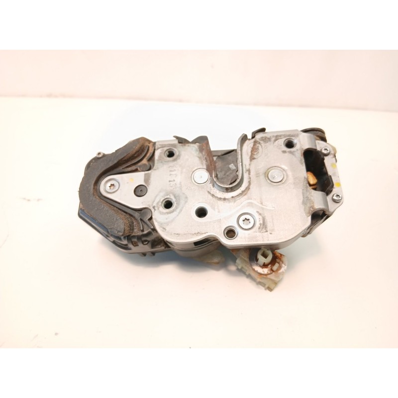 Recambio de cerradura puerta trasera izquierda para opel astra j (p10) 1.7 cdti (68) referencia OEM IAM 3023881  