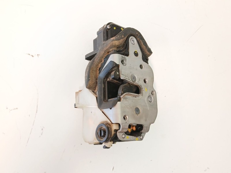 Recambio de cerradura puerta trasera derecha para opel astra j (p10) 1.7 cdti (68) referencia OEM IAM 3023880  