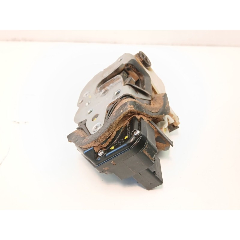 Recambio de cerradura puerta trasera derecha para opel astra j (p10) 1.7 cdti (68) referencia OEM IAM 3023880  