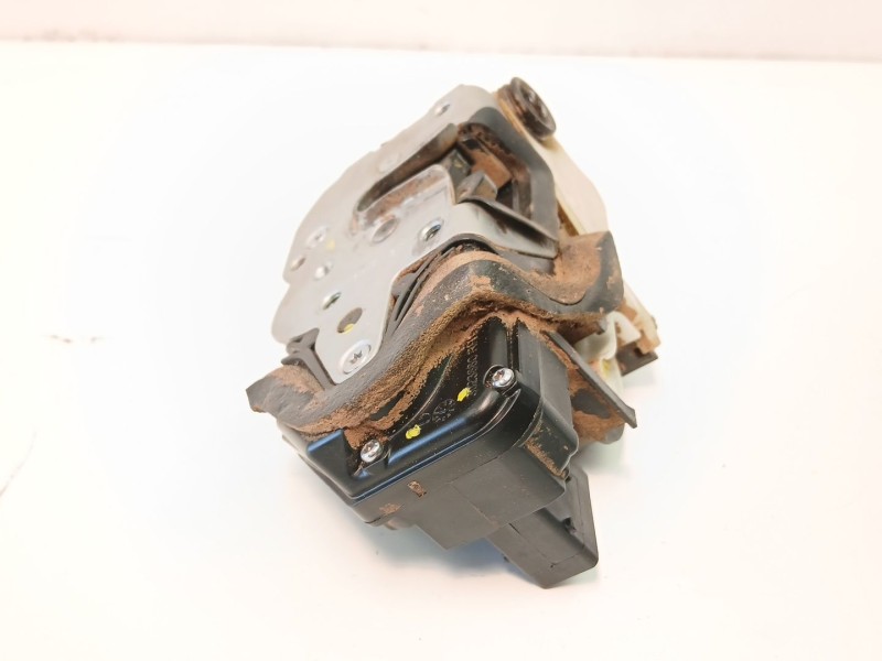 Recambio de cerradura puerta trasera derecha para opel astra j (p10) 1.7 cdti (68) referencia OEM IAM 3023880  