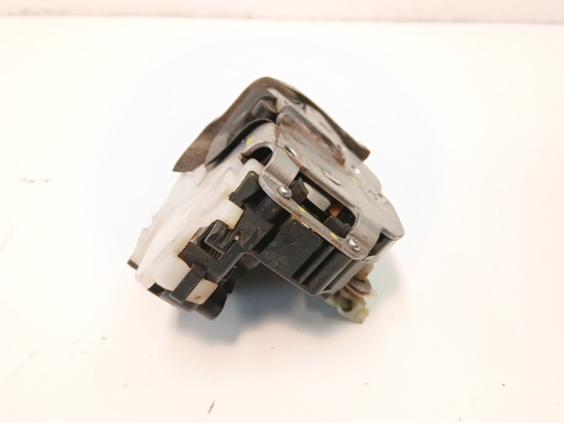 Recambio de cerradura puerta delantera derecha para opel astra j (p10) 1.7 cdti (68) referencia OEM IAM 3023880  