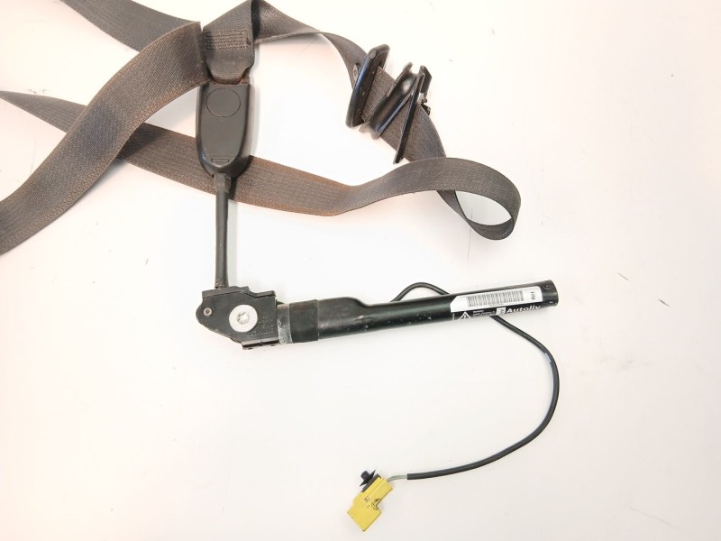 Recambio de cinturon seguridad delantero derecho para opel astra j (p10) 1.7 cdti (68) referencia OEM IAM 13297098  