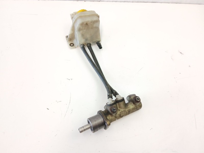 Recambio de bomba de freno para fiat bravo i (182_) 1.9 jtd referencia OEM IAM 9948315  