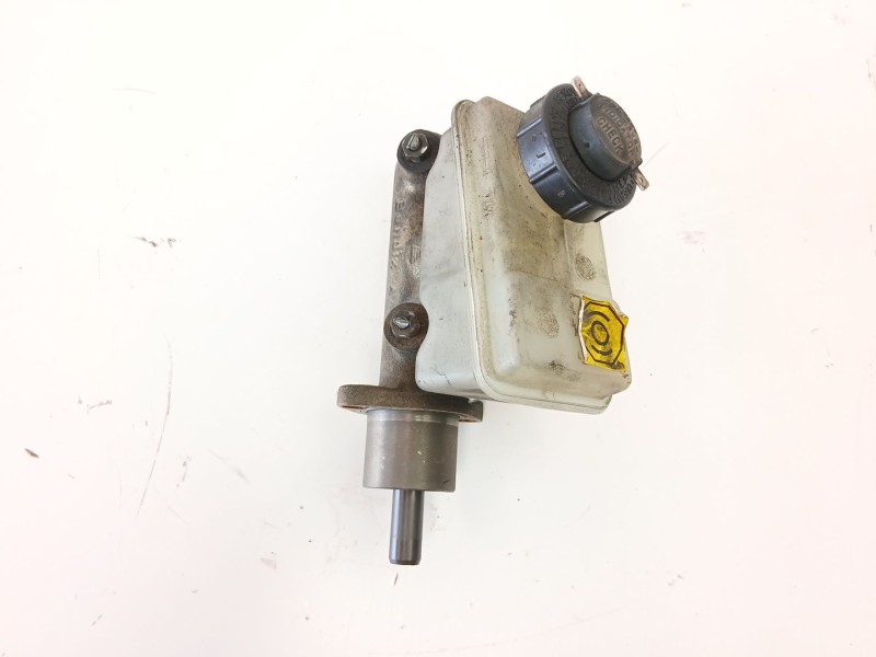 Recambio de bomba de freno para fiat punto (176_) 75 1.2 referencia OEM IAM 71738446  