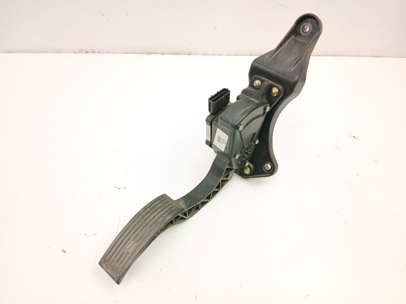 Recambio de potenciometro aceleracion para hyundai santa fé ii (cm) 2.2 crdi 4x4 referencia OEM IAM 327262B100  
