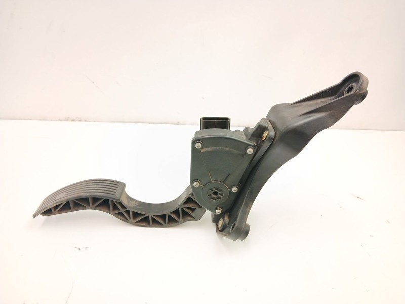 Recambio de potenciometro aceleracion para hyundai santa fé ii (cm) 2.2 crdi 4x4 referencia OEM IAM 327262B100  