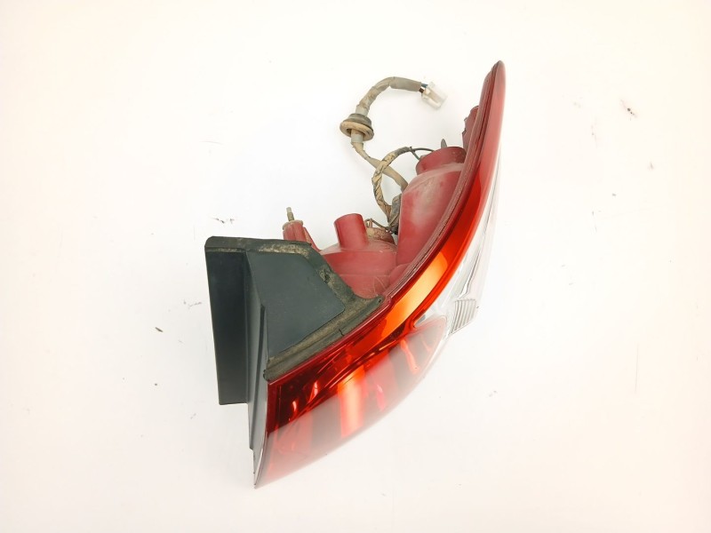 Recambio de piloto trasero derecho para hyundai santa fé ii (cm) 2.2 crdi 4x4 referencia OEM IAM 924022B000  