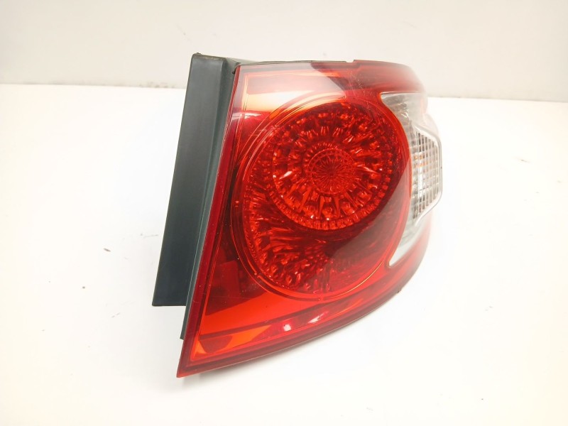 Recambio de piloto trasero derecho para hyundai santa fé ii (cm) 2.2 crdi 4x4 referencia OEM IAM 924022B000  
