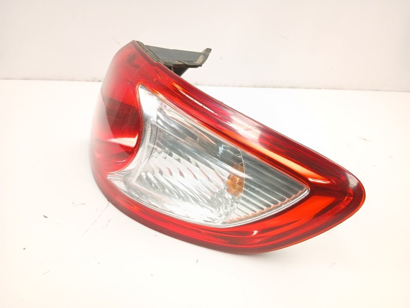 Recambio de piloto trasero derecho para hyundai santa fé ii (cm) 2.2 crdi 4x4 referencia OEM IAM 924022B000  