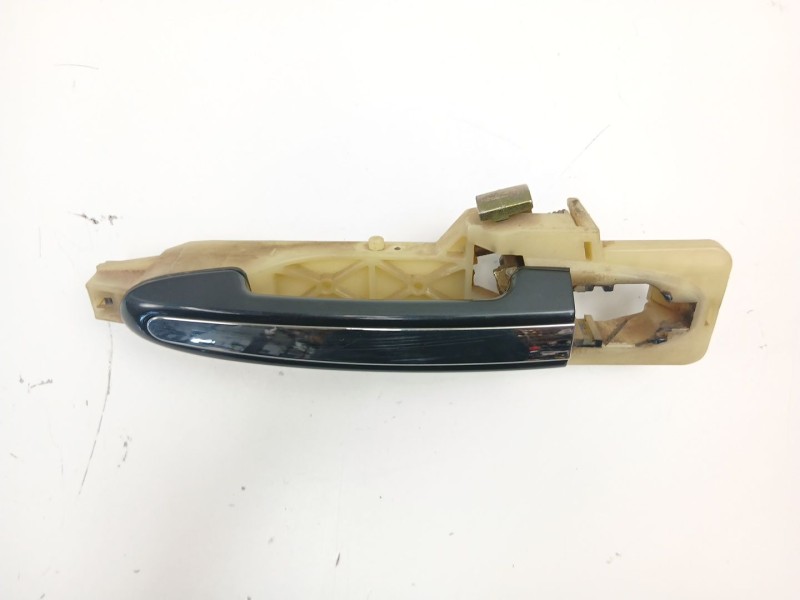 Recambio de manilla delantera izquierda para hyundai santa fé ii (cm) 2.2 crdi 4x4 referencia OEM IAM 826552B000  