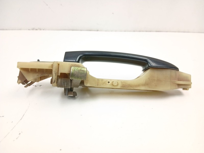 Recambio de manilla delantera izquierda para hyundai santa fé ii (cm) 2.2 crdi 4x4 referencia OEM IAM 826552B000  