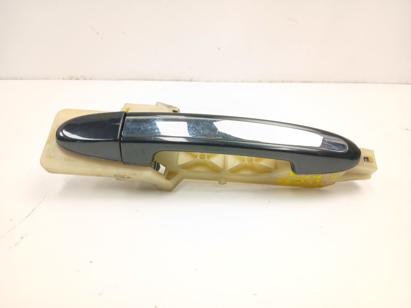 Recambio de manilla delantera derecha para hyundai santa fé ii (cm) 2.2 crdi 4x4 referencia OEM IAM 826652B000  