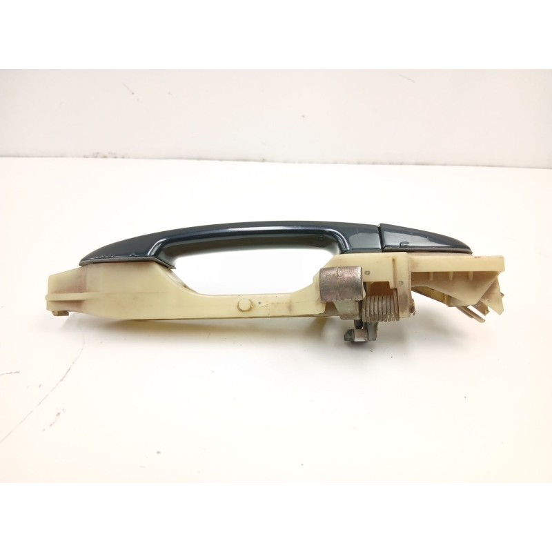 Recambio de manilla delantera derecha para hyundai santa fé ii (cm) 2.2 crdi 4x4 referencia OEM IAM 826652B000  