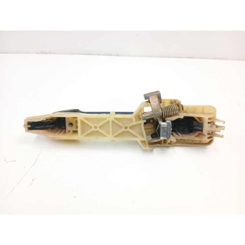 Recambio de manilla delantera derecha para hyundai santa fé ii (cm) 2.2 crdi 4x4 referencia OEM IAM 826652B000  