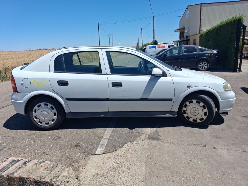 opel astra g hatchback (t98) del año 2003