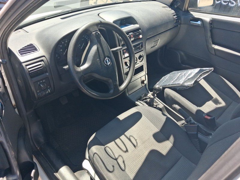 opel astra g hatchback (t98) del año 2003