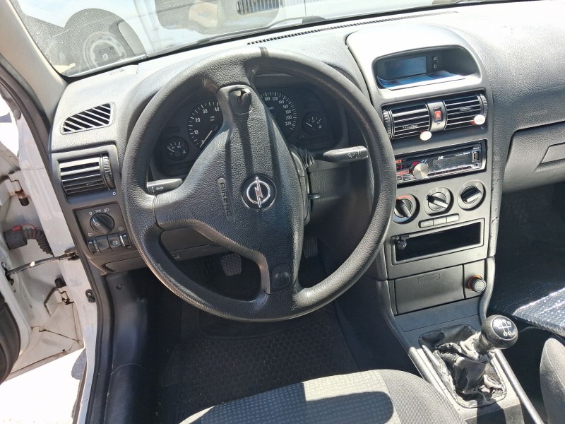 opel astra g hatchback (t98) del año 2003