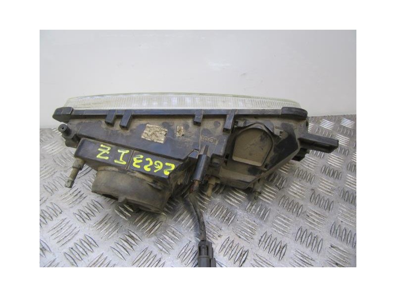 Recambio de faro izq. : nissan primera : 1.6 g -ga16de (102cv) 5p [1995] para nissan primera 1.6 g -ga16de  5p referencia OEM IA