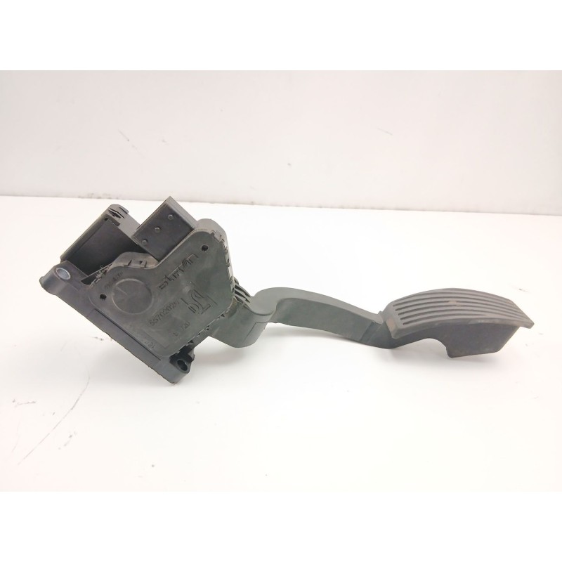 Recambio de potenciometro aceleracion para fiat grande punto van (199_) 1.3 jtd multijet (199cxd1b) referencia OEM IAM 55702020 