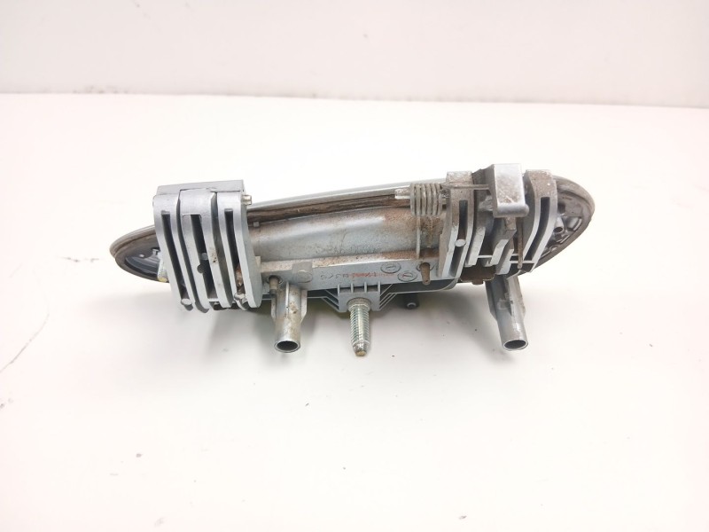 Recambio de manilla trasera derecha para fiat grande punto van (199_) 1.3 jtd multijet (199cxd1b) referencia OEM IAM 735471439  