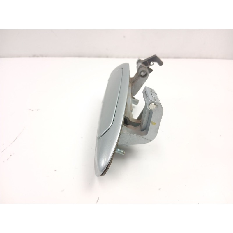 Recambio de manilla trasera derecha para fiat grande punto van (199_) 1.3 jtd multijet (199cxd1b) referencia OEM IAM 735471439  