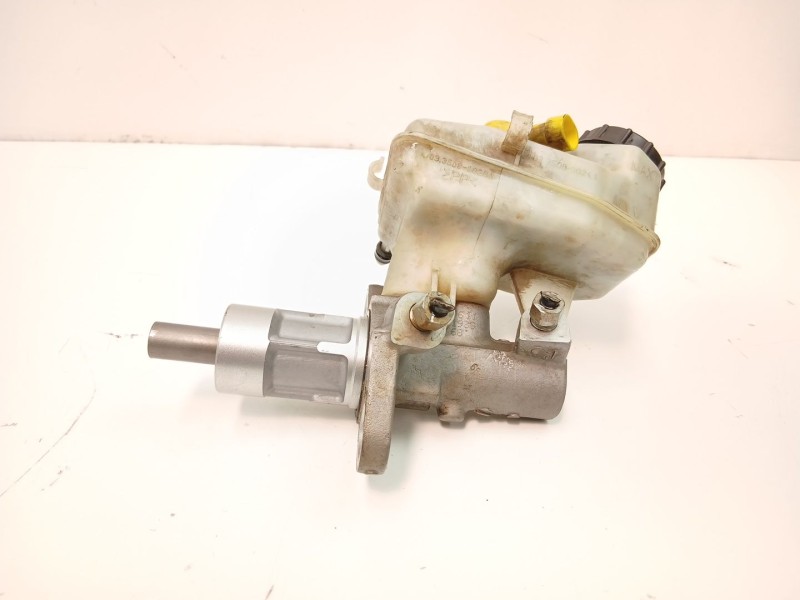 Recambio de bomba de freno para opel astra j (p10) 1.7 cdti (68) referencia OEM IAM 13286445  
