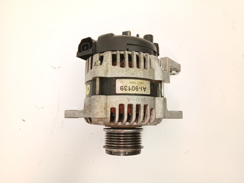 Recambio de alternador para opel astra j (p10) 1.7 cdti (68) referencia OEM IAM 13500186 AI90139 