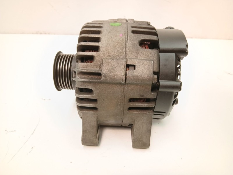 Recambio de alternador para citroën c2 (jm_) 1.4 hdi referencia OEM IAM 5705AL TG15C022 
