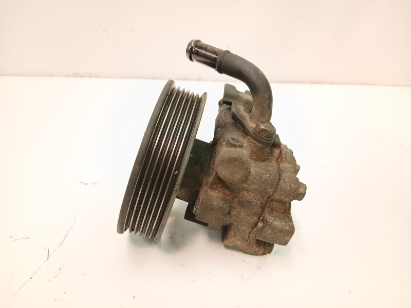 Recambio de bomba direccion para hyundai santa fé ii (cm) 2.2 crdi 4x4 referencia OEM IAM 571002B000  