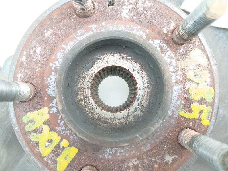 Recambio de mangueta delantera derecha para hyundai santa fé ii (cm) 2.2 crdi 4x4 referencia OEM IAM 517162B050  