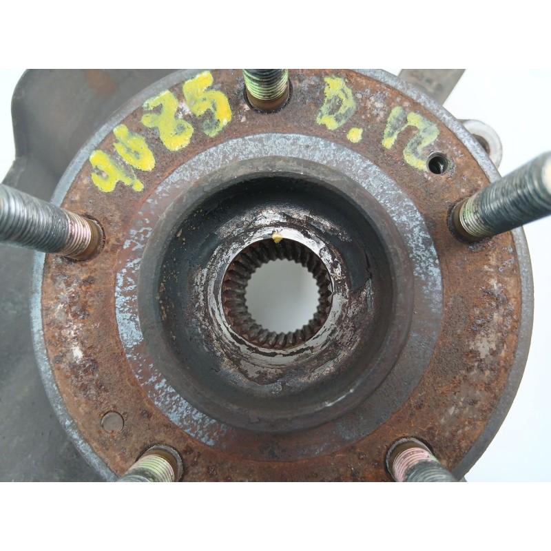 Recambio de mangueta delantera izquierda para hyundai santa fé ii (cm) 2.2 crdi 4x4 referencia OEM IAM 517152B050  