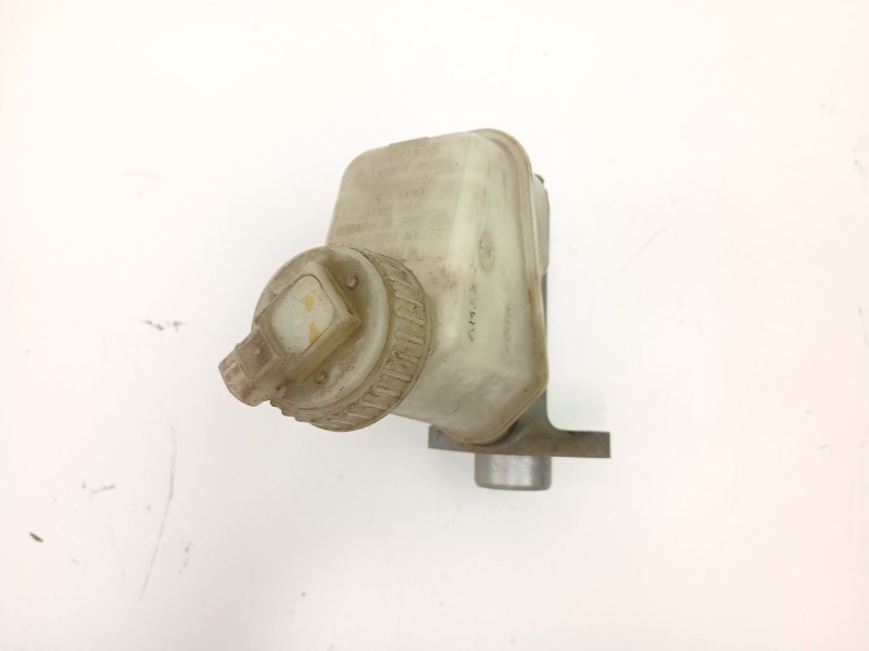 Recambio de bomba de freno para daewoo aranos 2.0 referencia OEM IAM 426036  