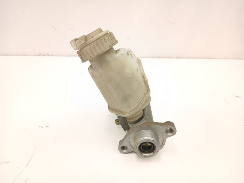 Recambio de bomba de freno para daewoo aranos 2.0 referencia OEM IAM 426036  