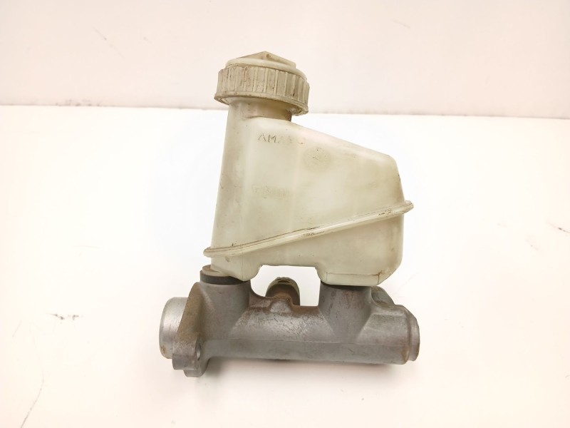 Recambio de bomba de freno para daewoo aranos 2.0 referencia OEM IAM 426036  
