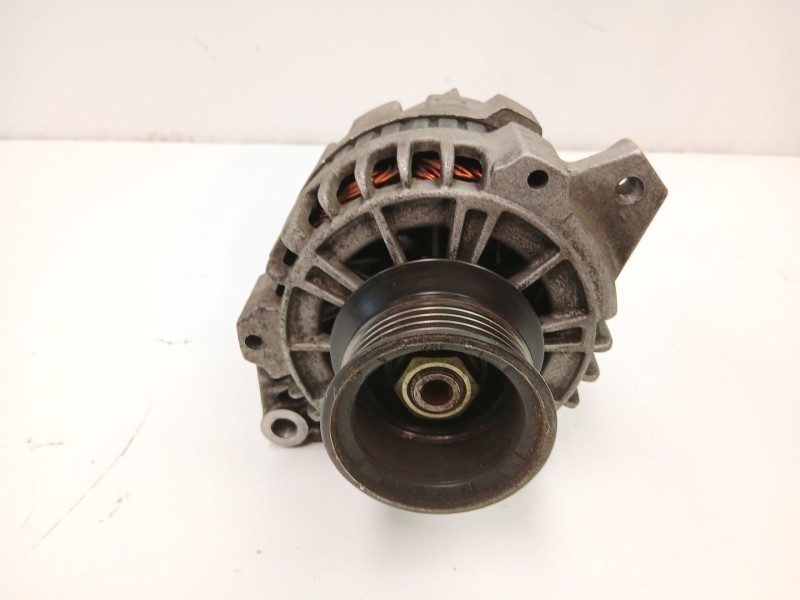 Recambio de alternador para daewoo aranos 2.0 referencia OEM IAM 00219091  