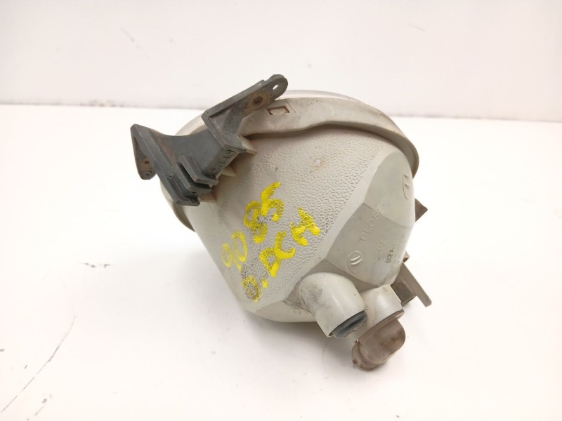 Recambio de antiniebla derecho para hyundai santa fé ii (cm) 2.2 crdi 4x4 referencia OEM IAM 922022B000  