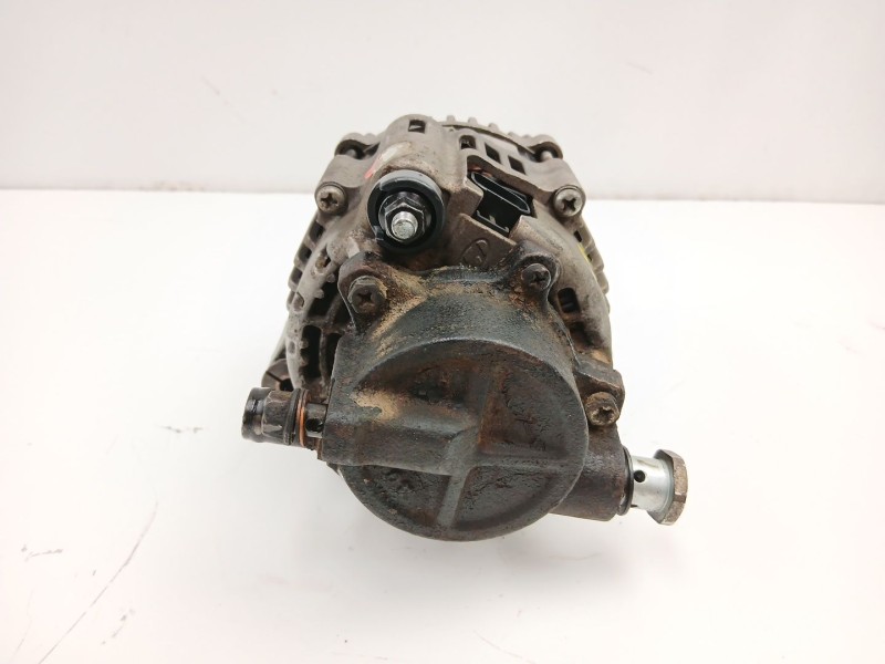 Recambio de alternador para hyundai santa fé ii (cm) 2.2 crdi 4x4 referencia OEM IAM 3730027013 CAL321110S 