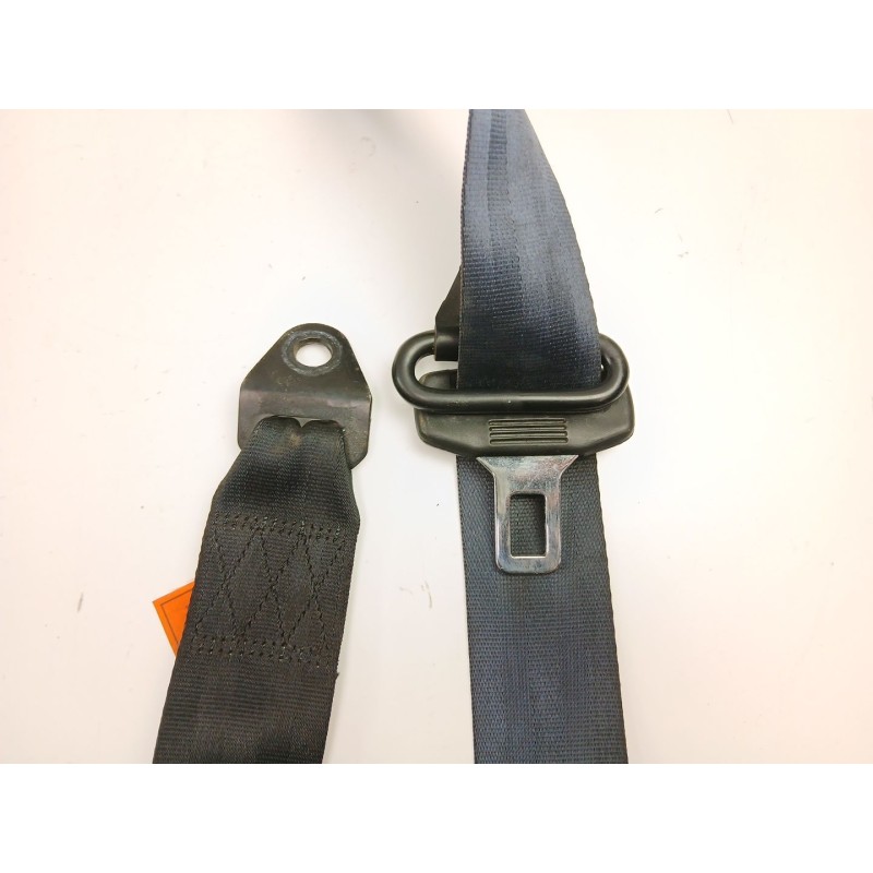 Recambio de cinturon seguridad trasero izquierdo para nissan terrano ii (r20) 2.7 tdi 4wd referencia OEM IAM 888450X000  