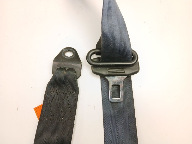 Recambio de cinturon seguridad trasero izquierdo para nissan terrano ii (r20) 2.7 tdi 4wd referencia OEM IAM 888450X000  