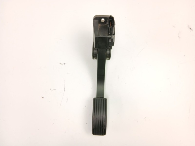 Recambio de potenciometro aceleracion para nissan terrano ii (r20) 2.7 tdi 4wd referencia OEM IAM 180022X800 0281002591 