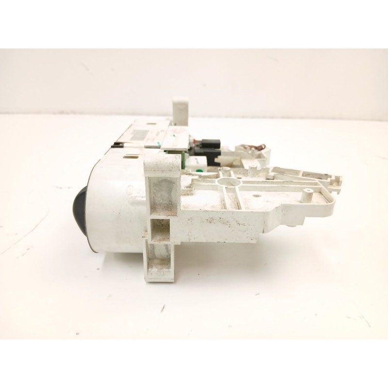 Recambio de mandos calefaccion aire para nissan terrano ii (r20) 2.7 tdi 4wd referencia OEM IAM 275000X000 EG08136701 